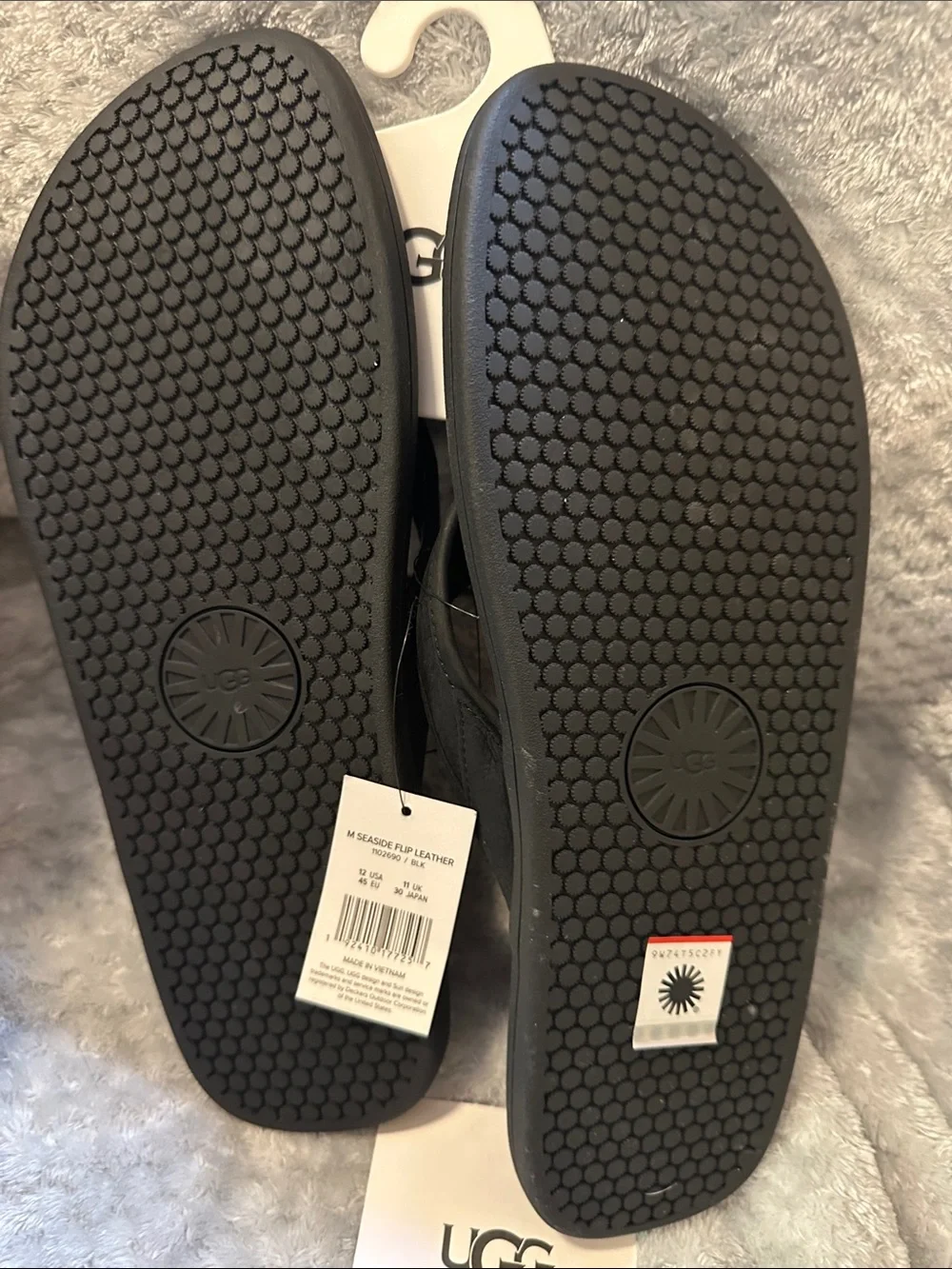 UGG stylish thong